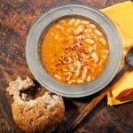 5 Superfoods for Strong Bones. Recipe for White Bean Chili.