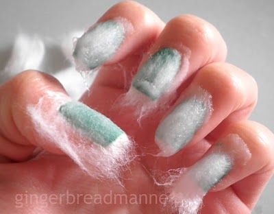 AMAZING way to take off polish… Honestly changed my polish routine forever. Pl