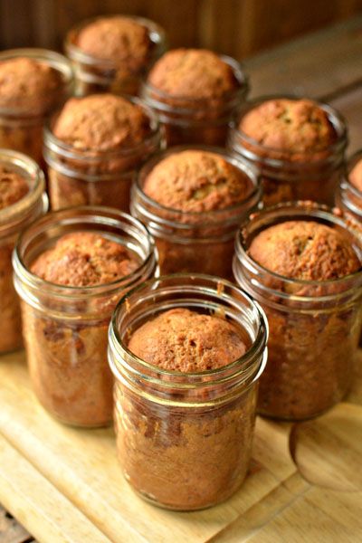 Banana Bread In-A-Jar…this would be great for Christmas gifts!