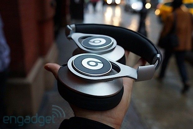 Beats By Dre launches Executive noise-cancelling headphones, keeps 'em dappe