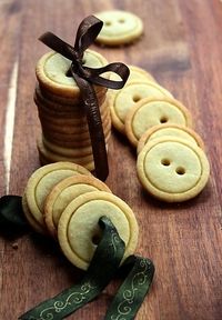 Biscuits-buttons