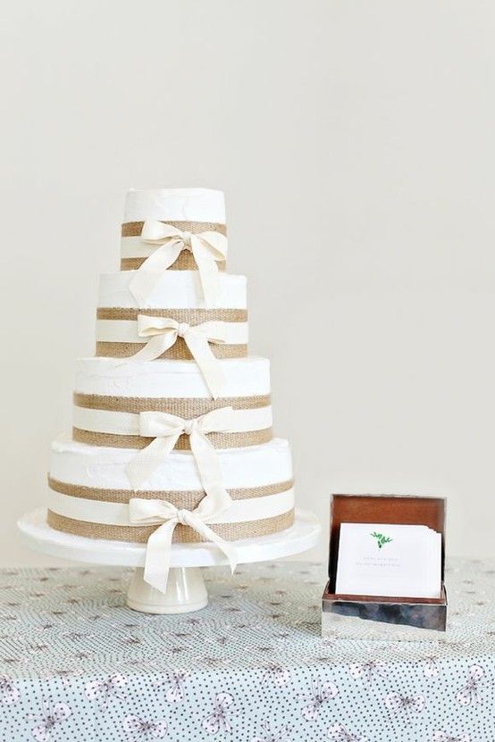 Burlap Wedding Cake!