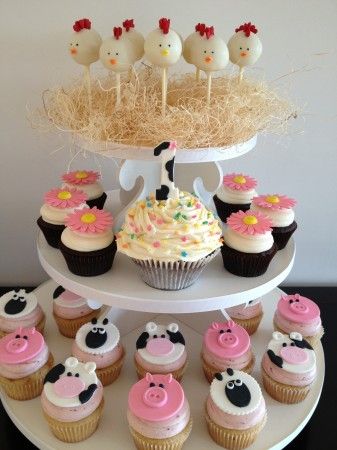Cute idea for 1st birthday party !  The cake pops are  cute.