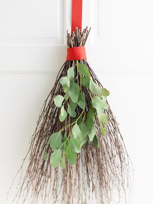 DIY Twigs Mistletoe – 50 Easy Holiday Decorating Ideas