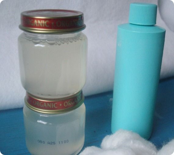 DIY makeup remover that's even better than the MOST expensive brands. Easy t