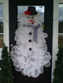 Deco Mesh Snowman with 3 connected wreaths!!!! SUCCESS! by carlene