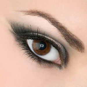 Eyes require maximum amount of effort while applying make up. And it is always s