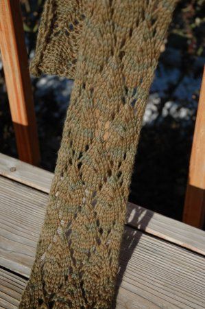 Fast and Easy Lace Scarf DIY by Rachel via jimmybeanswool: Only 15 repeats for t