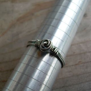 Free Jewelry Making Tutorial #2: 'Rosette' Wire Wrapped Ring