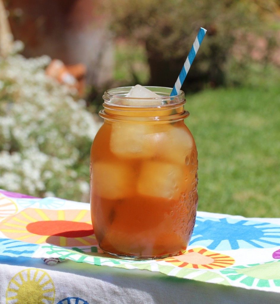 Genius! Lemonade ice cubes in iced tea for a slow-melt Arnold Palmer.