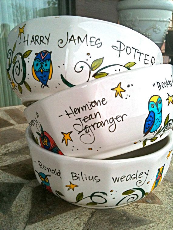 Harry Potter Bowl Set ….I know some peeps who would love their cereal in these