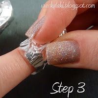 How to remove Glitter Nail Polish with no struggle