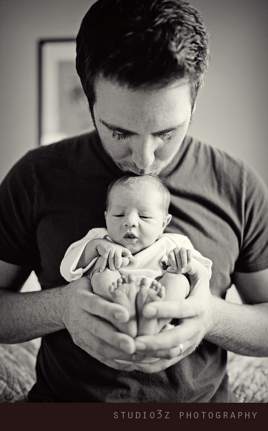 I love adorable father and child pictures, makes your heart melt!