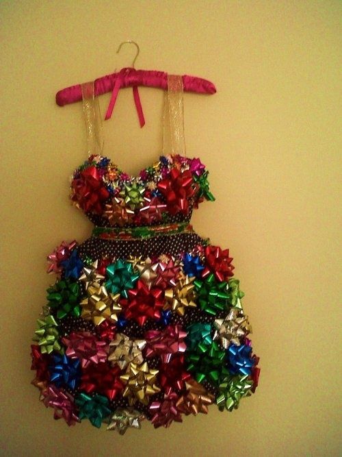 I need a tacky christmas party just to make this dress!!