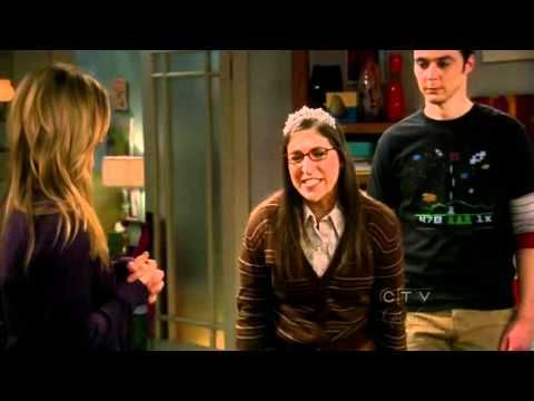 "It's a tiaaaaara!" Seriously, one of the best Big Bang Theory mom