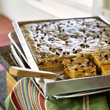 Low calorie pumpkin chocolate chip bars