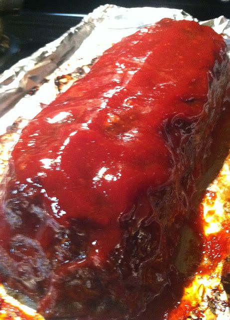 Miranda Lamberts Favorite  Her Moms Famous Meatloaf. . . served with Blakes favo