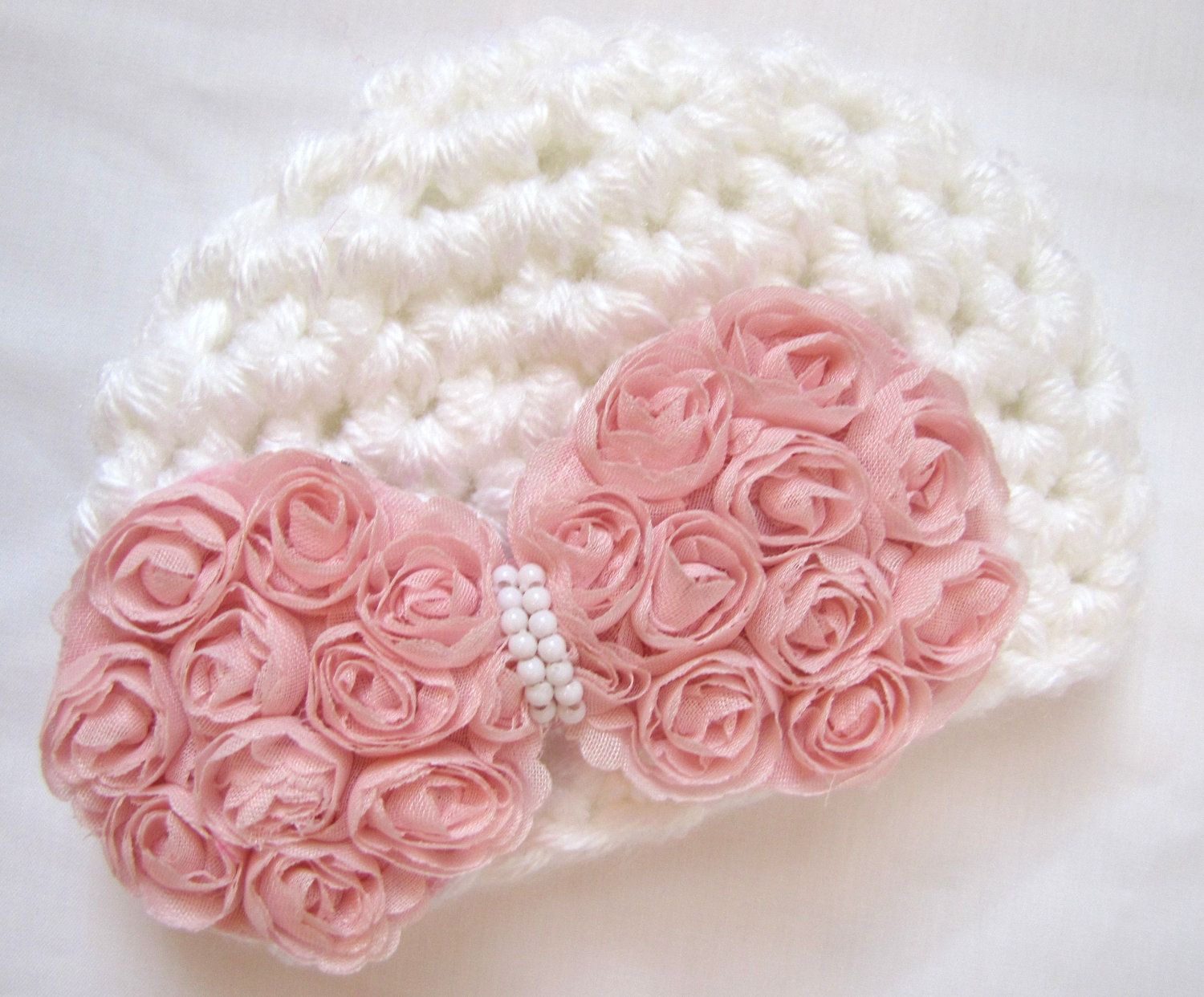 Newborn baby girl crochet hat, white with pink flower bow, Spring, Baby Fashion,