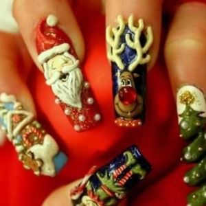 Now those are some fancy Christmas nail designs!