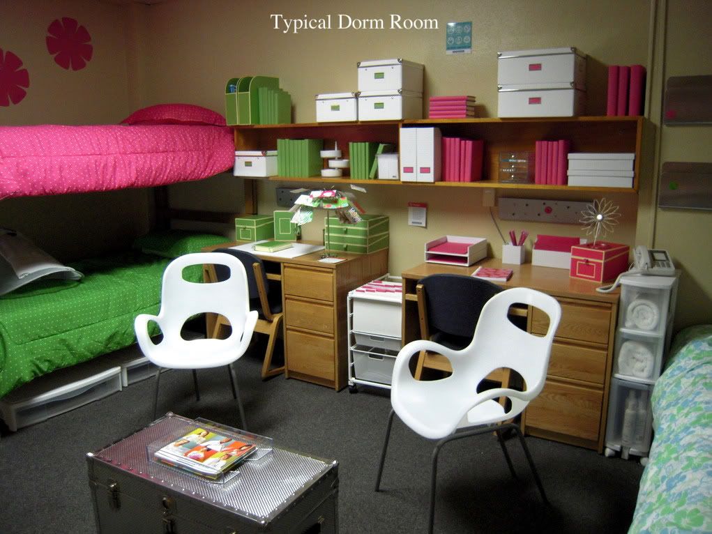 Organized dorm room #college