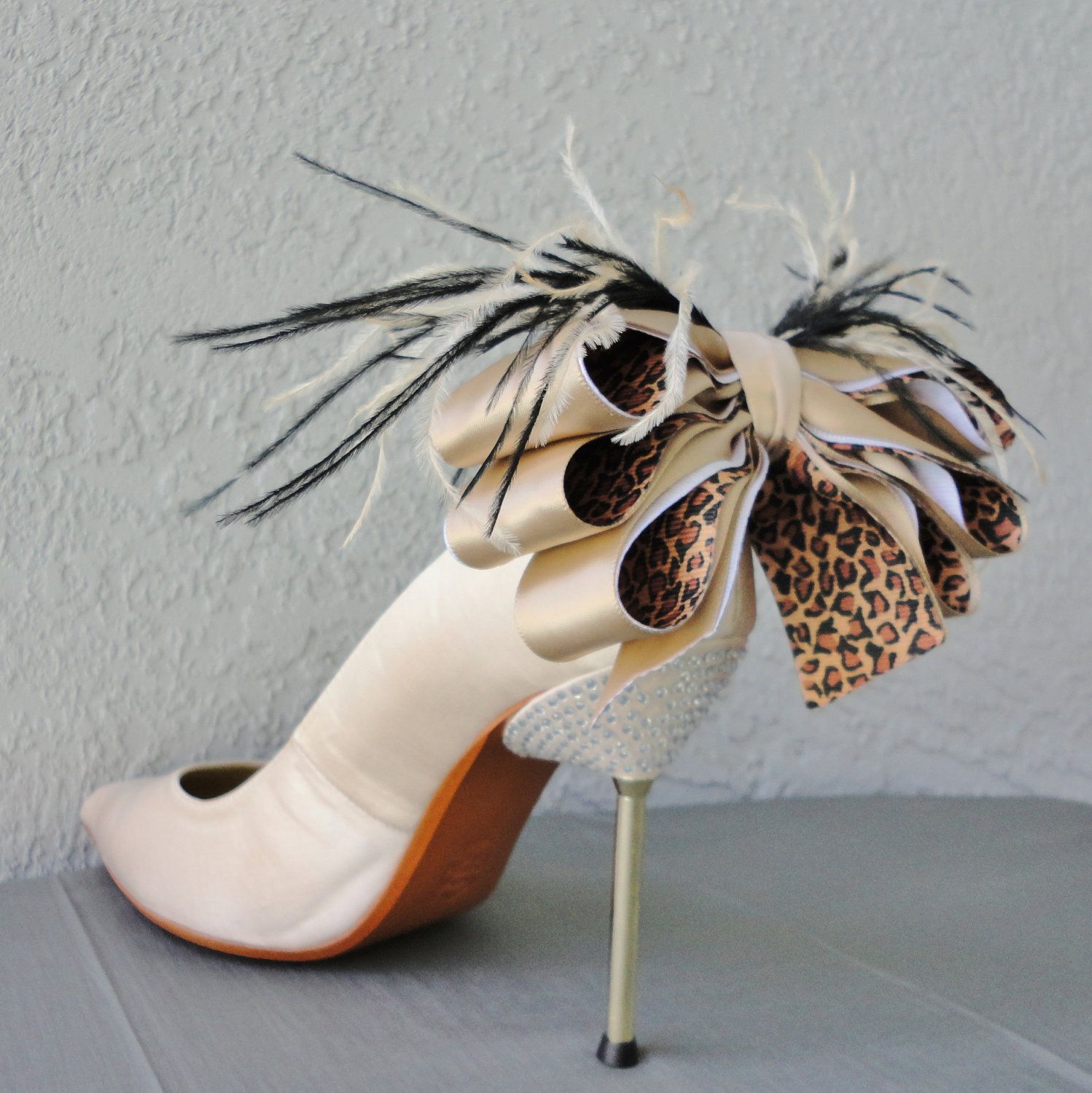 Shoe Clips: Bridal Formal Sexy Shoe Clips Nude And Animal Print Bow And Feather.