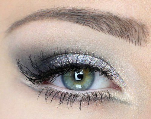 Silver Sparkle Eyeshadow