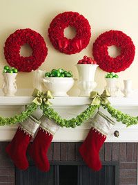 Stunning Christmas Carnation Wreath. Love the vivid bright red! Instructions for