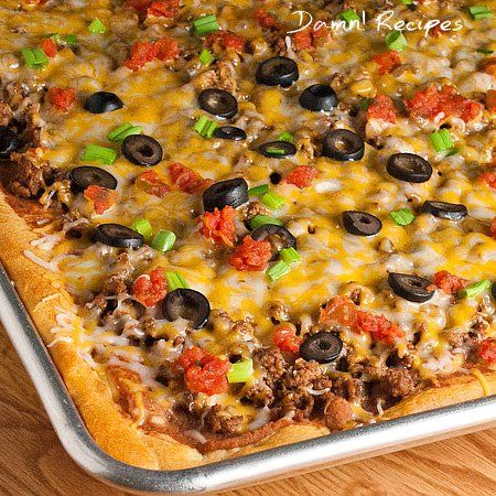 TACO PIZZA  1 lb. ground beef  1 envelope taco seasoning mix  2 (8 oz.) cans Pil