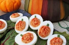 Thanksgiving Deviled Eggs