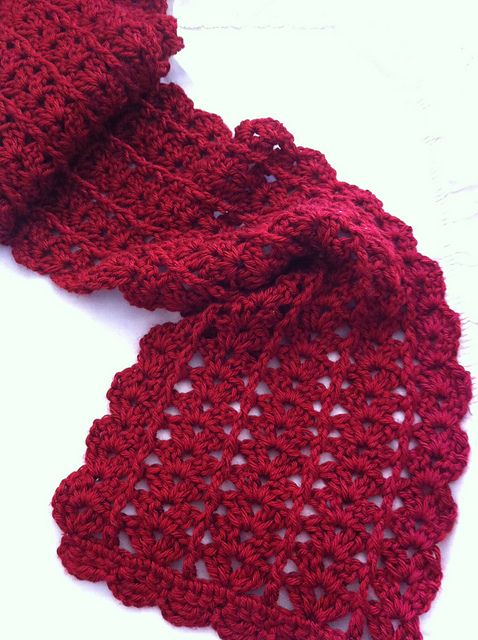 Urban Shells crochet scarf pattern.  It works up quickly and self edges.