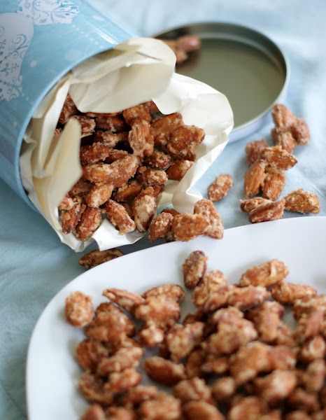 Vanilla and Cinnamon Candied Nuts~ very quick and easy and great for a gift