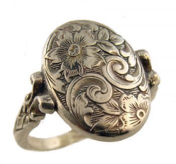 Victorian Engraved Floral Whimsy Ring- fabulous!!!