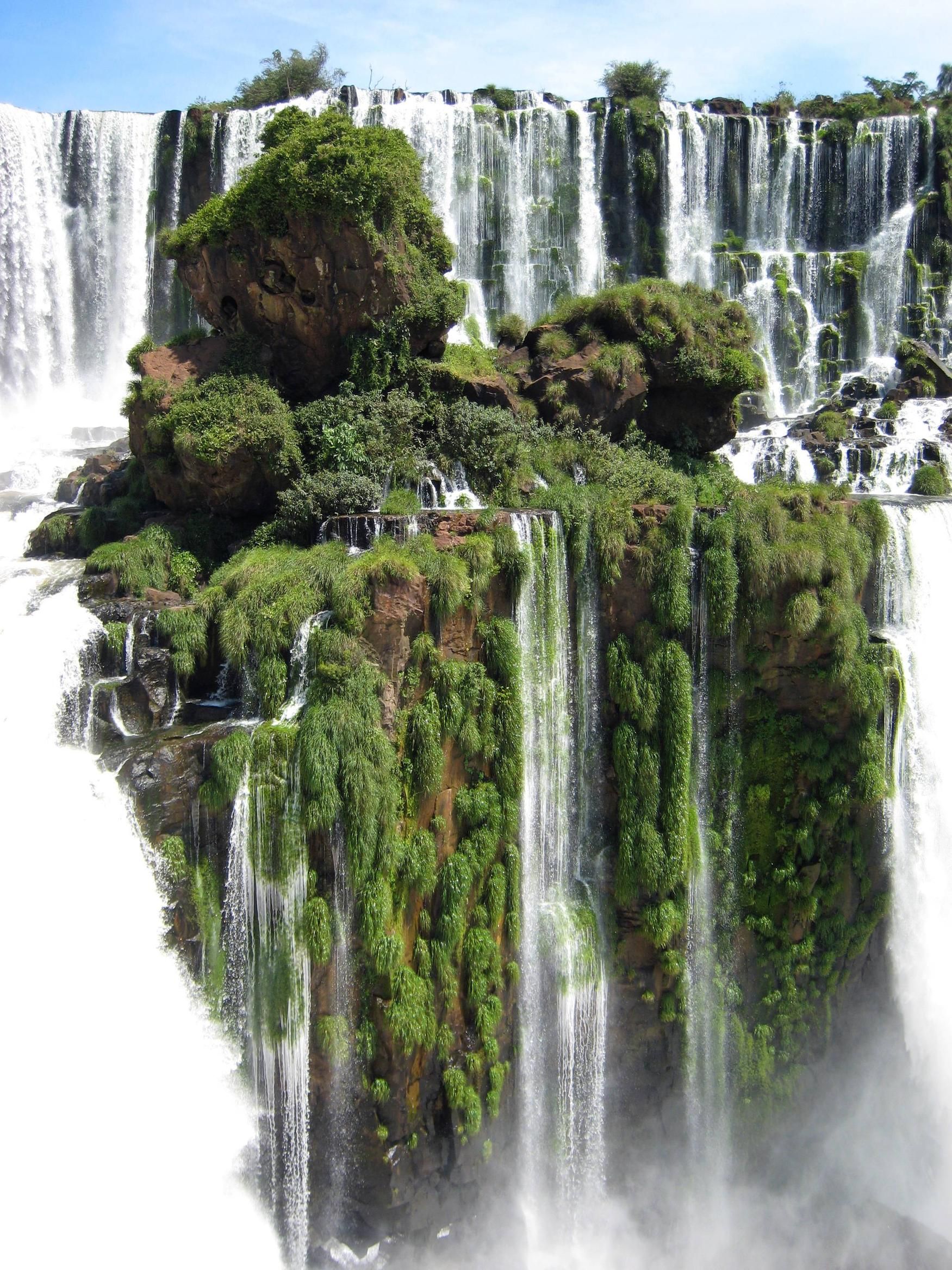 Waterfall Island, Alto Parana, Paraguay