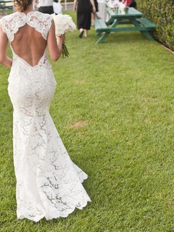 ahhhhh !!!!! love this … MONIQUE LHUILLIER SCARLET Backless wedding gown…I t