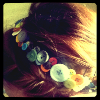 button head band. making this!