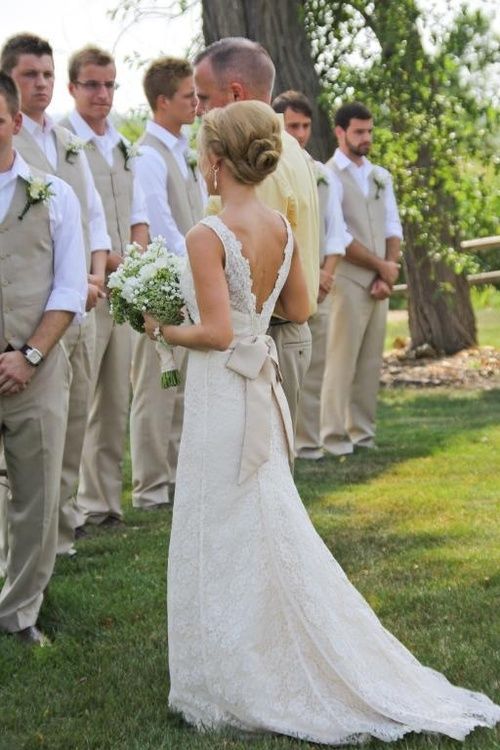 love the lace and the back