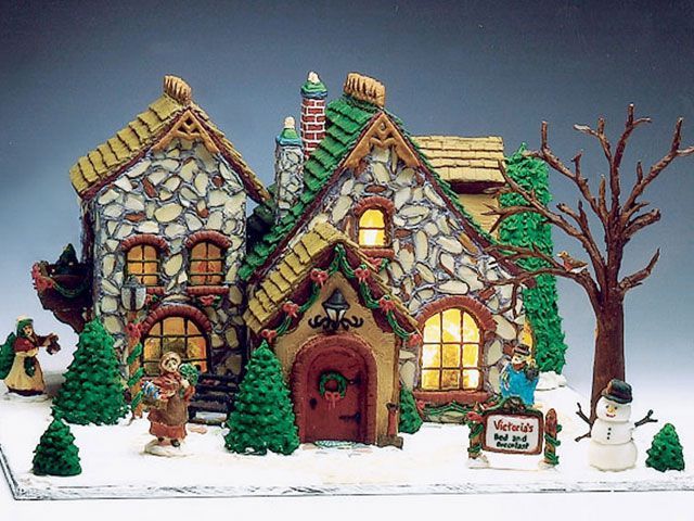 Bed-and-Breakfast -   Cristmass Gingerbread and Pretzel Houses Ideas
