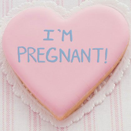 The 25 Most Creative Ways to Announce Pregnancy -   Announcing Pregnancy Ideas