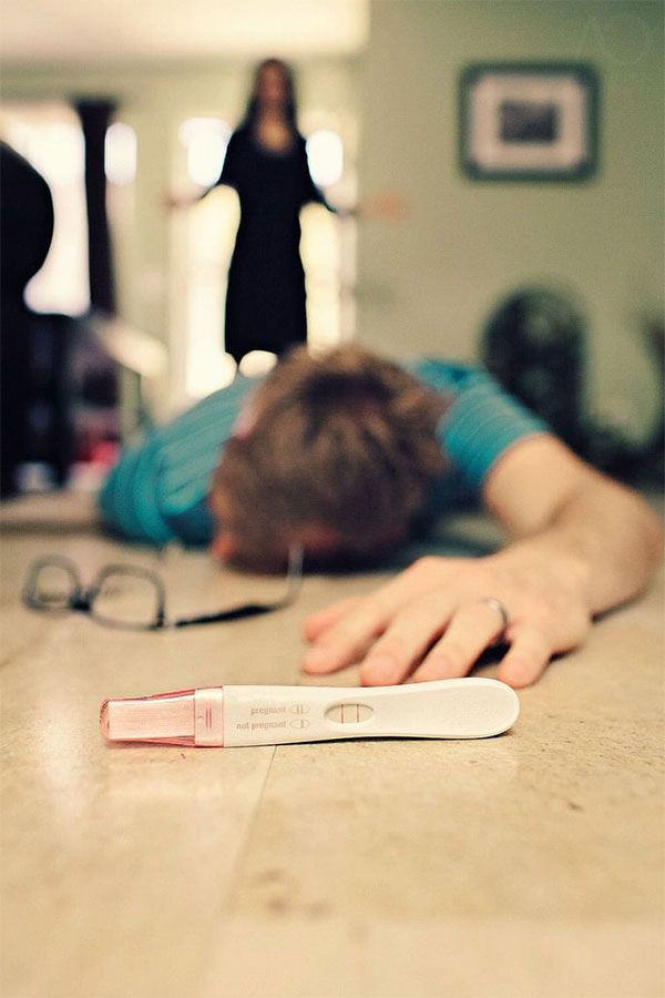 Do you have any other ideas for creative pregnancy announcement photos ... -   Announcing Pregnancy Ideas