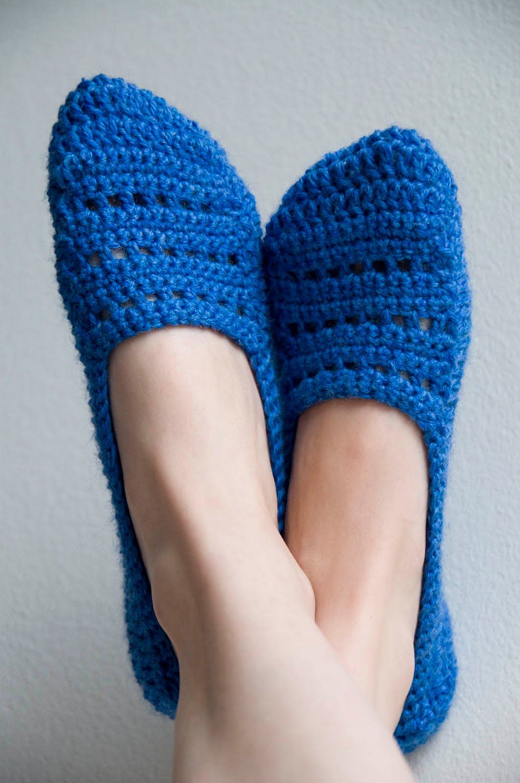 Crocheted sock slippers pattern