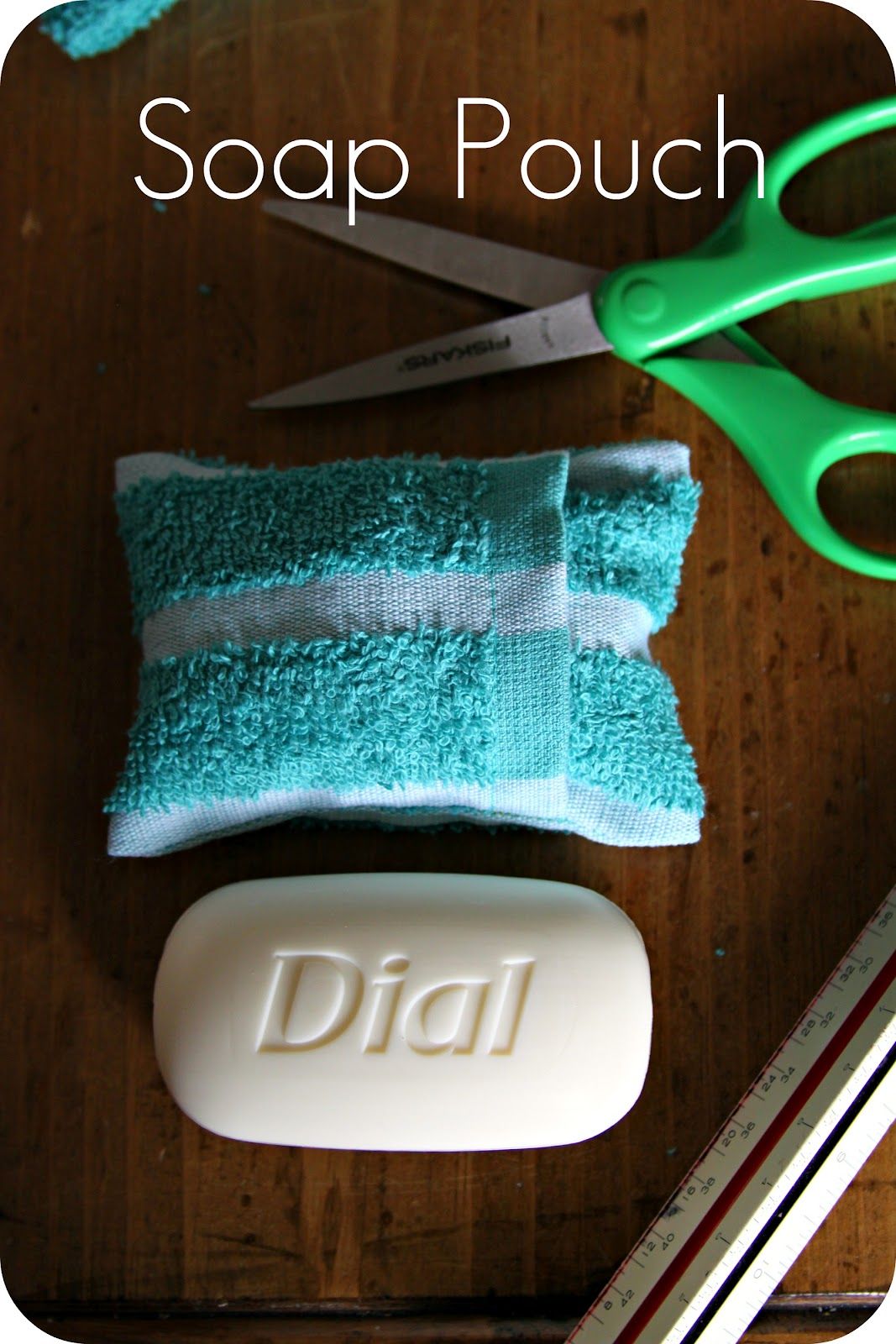 DIY: Soap Pouch. Great for camping!