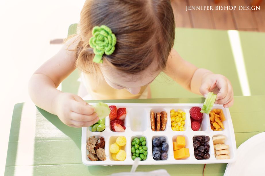 Healthy Snacks and Food Ideas for Toddlers – Toddler Ice Cube Tray Buffet