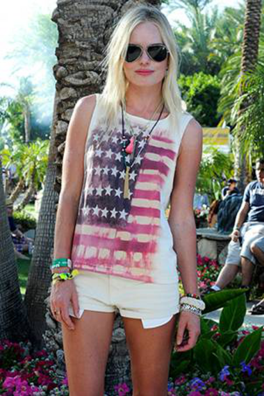 Kate Bosworth. If I looked like this, I'd die.