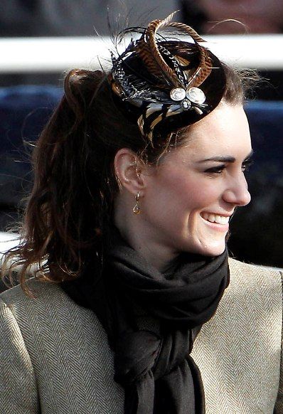 Kate Middleton sports a chic hat!