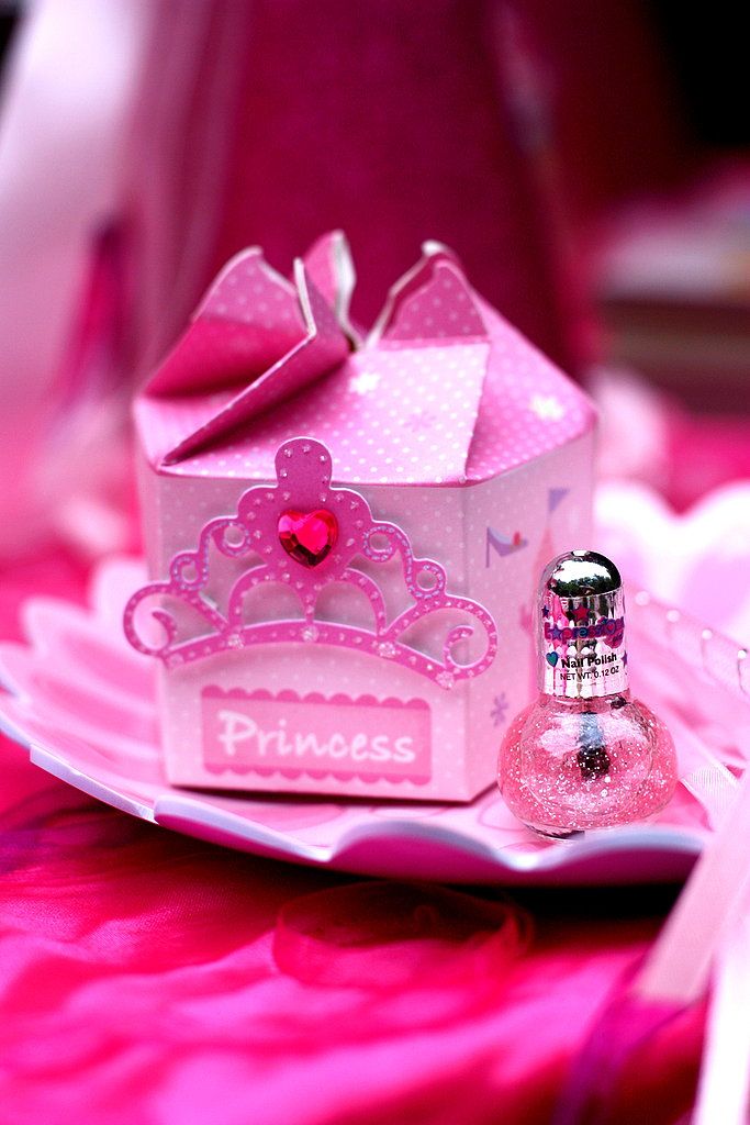 Princess Party Favors on a budge – Makeup Kit