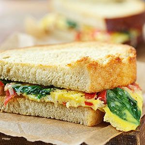 Spinach and Tomato Omelet Sandwich
