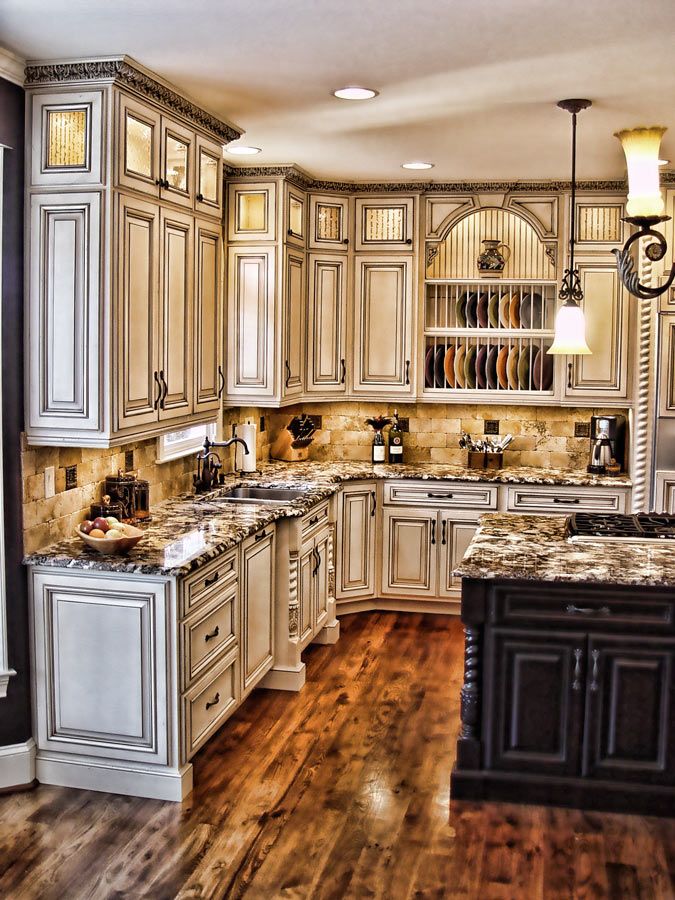 The floors and the cabinets both are incredible!