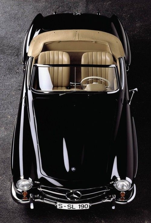 The perfect accessory (Mercedes Benz 300 S 1951)