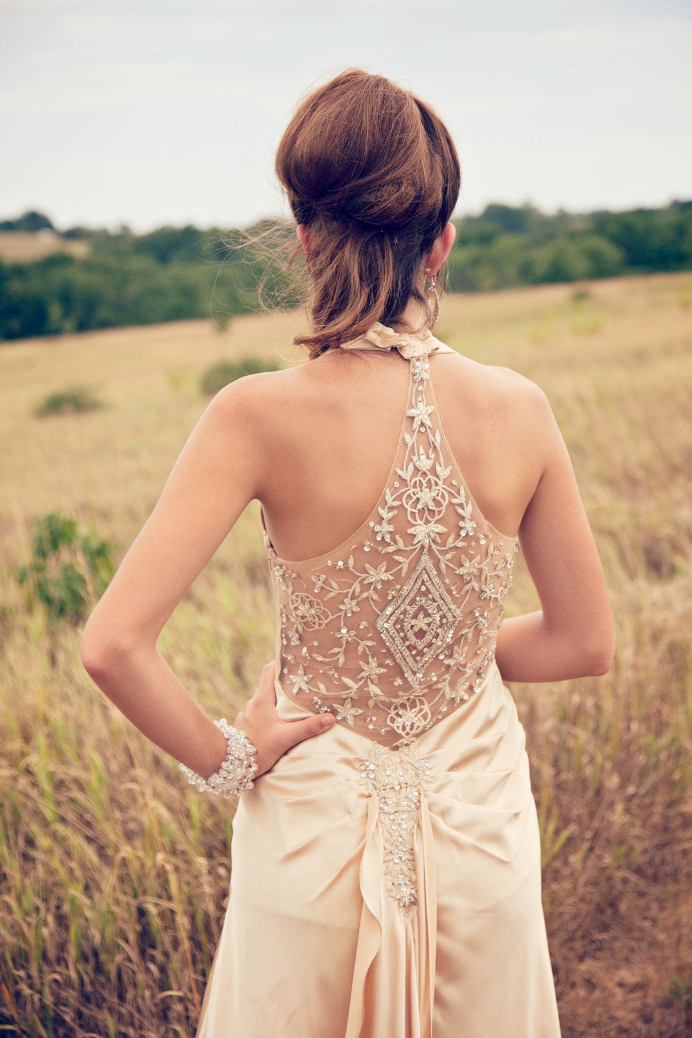 We are swooning over the back detailing in this 1930s Inspired Wedding dress by