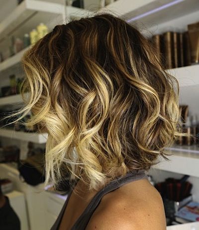 Who says you need long hair to rock the ombre look? Beachy curls, lightened ends